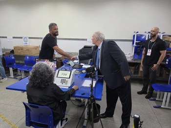 .