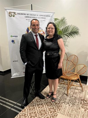 Encontro nacional de corregedoras e corregedores eleitorais tem início com apresentação de boas-práticas .