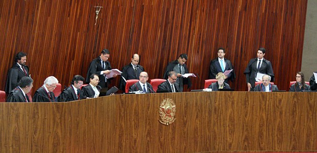 Sessão administrativa do TSE em 30.03.2017 Sessão administrativa do TSE