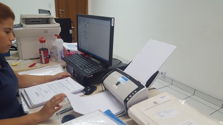 TRE-ES Digitalização arquivos scaners TRE-ES Digitalização arquivos scaners