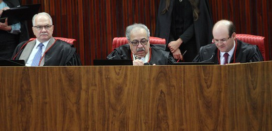 TRE-ES Plenário do Tribunal Superior Eleitoral (TSE)